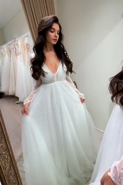 елегантна весільна сукня