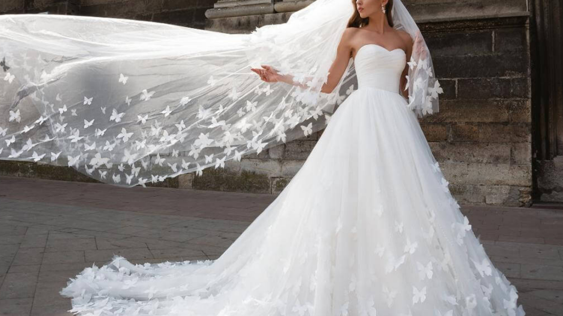 свадебное платье с корсетом фото